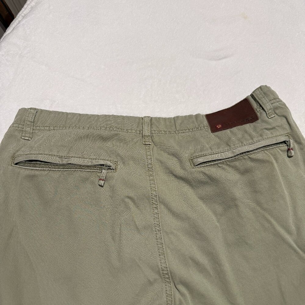 Men's Halsey pant in army green size 34